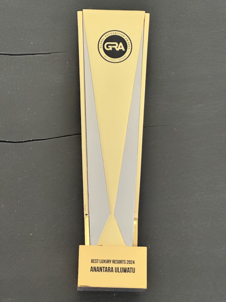 Hotels & Resorts Winners Trophy