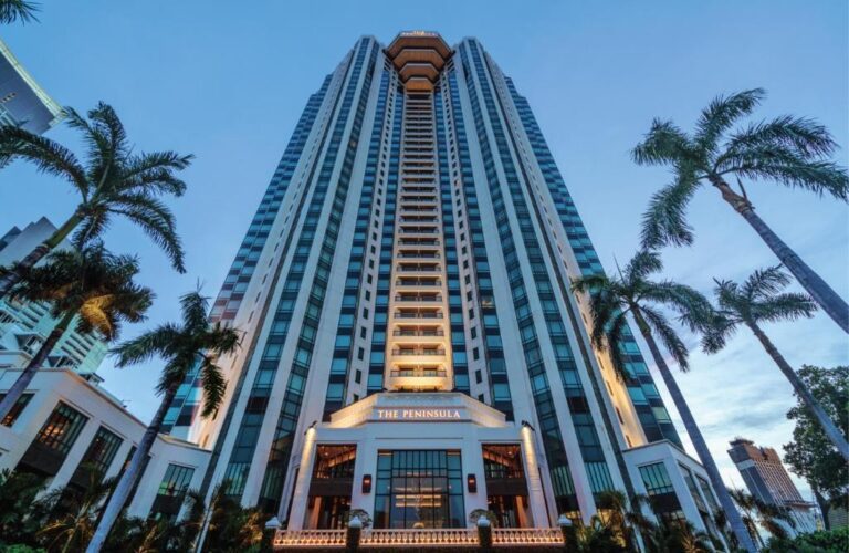 The Peninsula Bangkok hotel